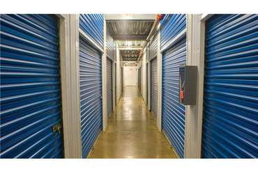 Extra Space Storage - 5225 Sepulveda Blvd Sherman Oaks, CA 91411