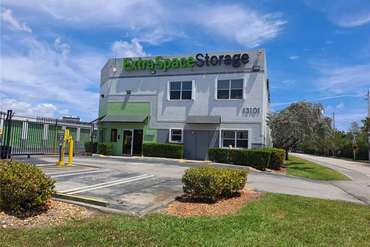 Extra Space Storage - 13101 NE 16th Ave Miami, FL 33161
