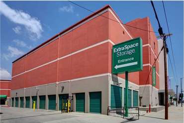 Extra Space Storage - 2101 E Carson St Long Beach, CA 90807
