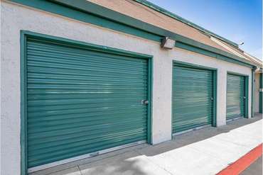 Extra Space Storage - 241 W Sunnyoaks Ave Campbell, CA 95008
