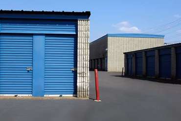 Extra Space Storage - 171 Roberts St East Hartford, CT 06108