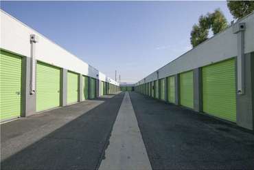 Extra Space Storage - 17925 Valley Blvd La Puente, CA 91744