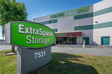 Extra Space Storage - 7531 McFadden Ave Huntington Beach, CA 92647