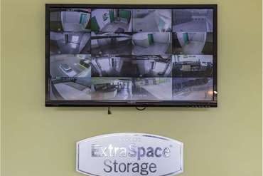 Extra Space Storage - 37 Oakwood Ave Orange, NJ 07050