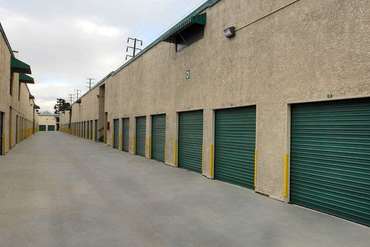 Extra Space Storage - 2035 W Wardlow Rd Long Beach, CA 90810