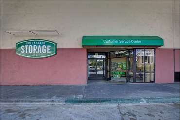 Extra Space Storage - 7037 Comstock Ave Whittier, CA 90602