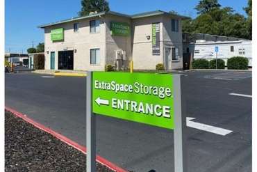 Extra Space Storage - 540 6th St Roseville, CA 95678