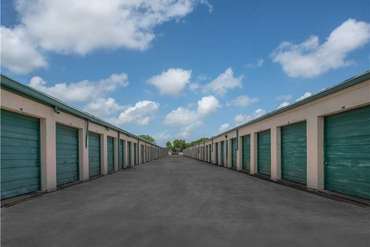 Extra Space Storage - 807 Brazospark Dr Clute, TX 77531