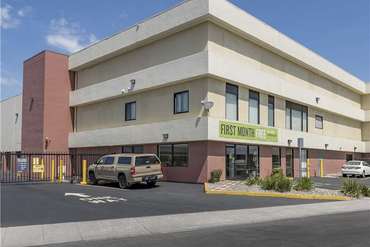 Extra Space Storage - 871 Willow St Redwood City, CA 94063