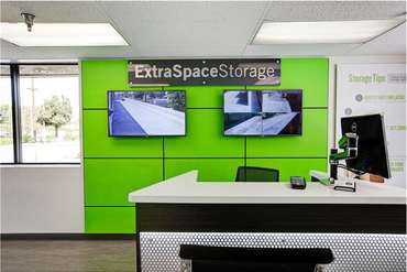 Extra Space Storage - 6942 Garden Grove Blvd Westminster, CA 92683