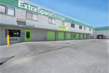 Extra Space Storage - 525 W 20th St National City, CA 91950