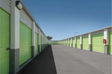 Extra Space Storage - 13473 Foothill Blvd Fontana, CA 92335