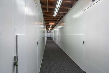 Extra Space Storage - 480 W Crowther Ave Placentia, CA 92870