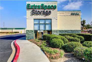 Extra Space Storage - 313 S Riverside Ave Rialto, CA 92376