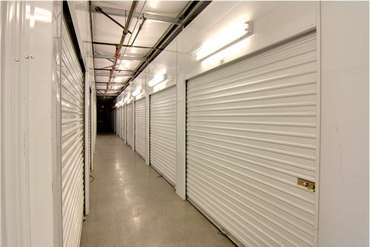 Extra Space Storage - 38370 Winchester Rd Murrieta, CA 92563