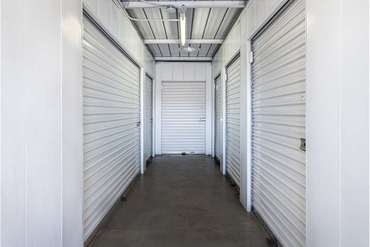Extra Space Storage - 7400 Coldwater Canyon Ave North Hollywood, CA 91605