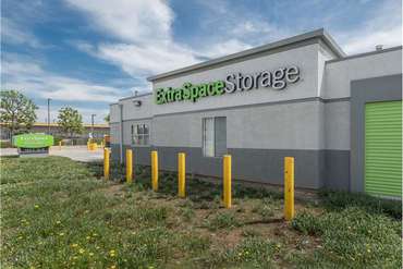 Extra Space Storage - 1030 E 4th St Santa Ana, CA 92701