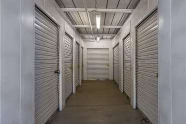 Extra Space Storage - 15101 Raymer St Van Nuys, CA 91405