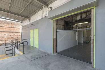 Extra Space Storage - 5555 S Western Ave Los Angeles, CA 90062