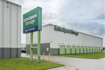 Extra Space Storage - 800 NW 31st Ave Pompano Beach, FL 33069