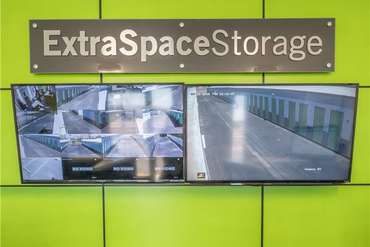 Extra Space Storage - 3636 E Washington St Phoenix, AZ 85034