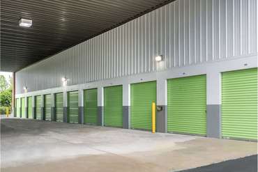 Extra Space Storage - 790 Monument Rd Jacksonville, FL 32225