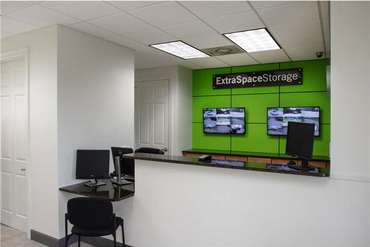 Extra Space Storage - 6195 S Kanner Hwy Stuart, FL 34997