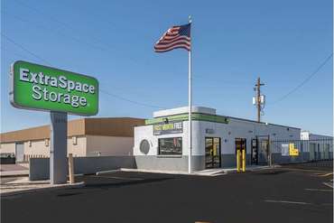 Extra Space Storage - 2816 W Thomas Road Phoenix, AZ 85017