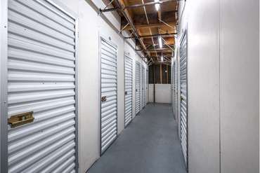 Extra Space Storage - 1560 Frazee Rd San Diego, CA 92108