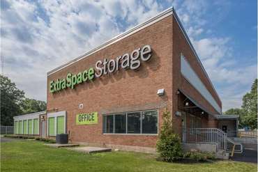 Extra Space Storage - 2 Douglas St Bloomfield, CT 06002