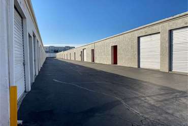 Extra Space Storage - 135 S Campus Ave Upland, CA 91786