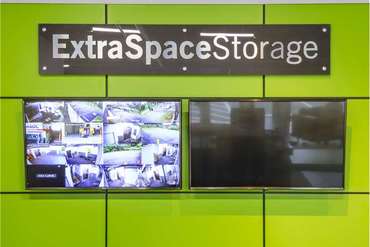 Extra Space Storage - 8130 Oak St Manassas, VA 20111