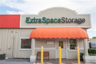 Extra Space Storage - 571 Airport Pulling Rd N Naples, FL 34104