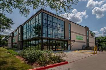 Extra Space Storage - 1620 S IH 35 Frontage Rd Austin, TX 78704