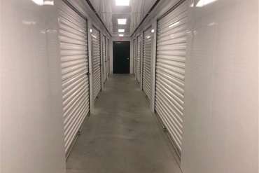 Extra Space Storage - 905 Washington St N Auburn, ME 04210