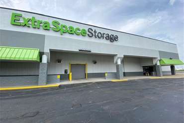 Extra Space Storage - 1200 Babbitt Rd Euclid, OH 44132