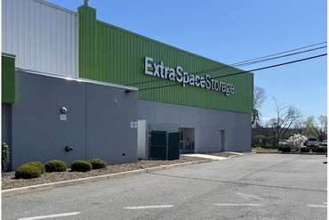 Extra Space Storage - 1775 5th Ave Bay Shore, NY 11706
