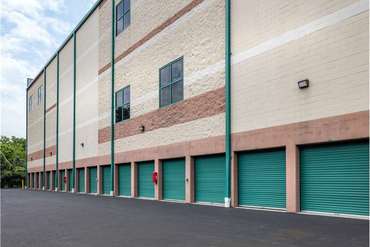 Extra Space Storage - 72 N York Rd Willow Grove, PA 19090