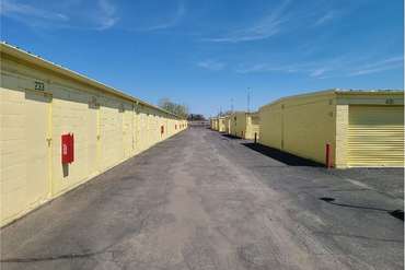 Extra Space Storage - 406 S Lincoln Ave Loveland, CO 80537