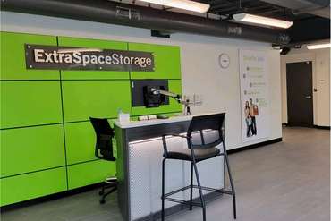Extra Space Storage - 4495 Streamside Dr Santa Rosa, CA 95409