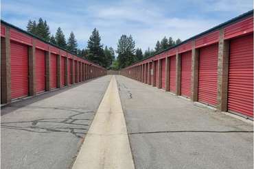 Extra Space Storage - 41856 Fox Farm Rd Big Bear Lake, CA 92315