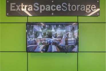 Extra Space Storage - 104 US-46 E Lodi, NJ 07644