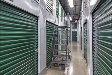Extra Space Storage - 1315 Beverly Rd Mclean, VA 22101