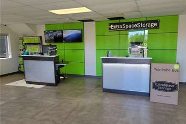 Extra Space Storage - 3101 Grande Vista Dr Newbury Park, CA 91320