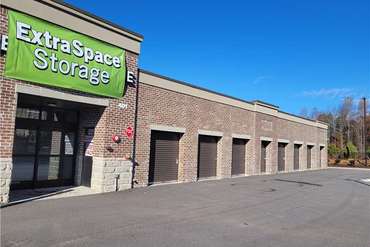 Extra Space Storage - 601 Maynard Crossing Ct Cary, NC 27513