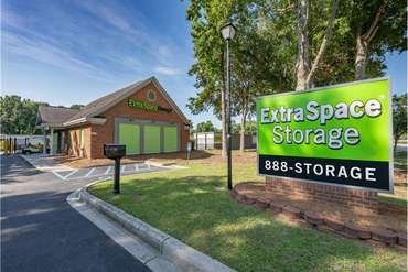 Extra Space Storage - 1904 N Hwy 17 Mt Pleasant, SC 29464