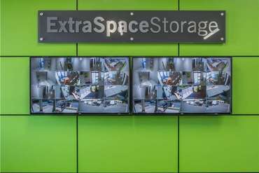 Extra Space Storage - 2350 Ronald Reagan Pkwy Snellville, GA 30078