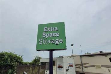 Extra Space Storage - 2520 Ski Ln Madison, WI 53713