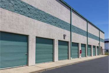 Extra Space Storage - 107 US Hwy 22 E Green Brook, NJ 08812