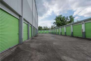 Extra Space Storage - 6005 Airline Dr Metairie, LA 70003